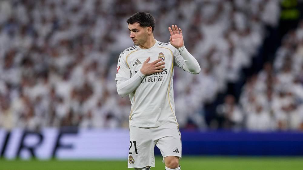 من بينهم دياز.. ريال مدريد يدرس الاستغناء عن عدة لاعبين في الميركاتو الصيفي المقبل