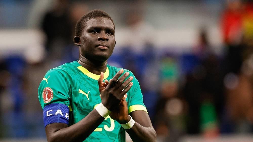 مالك ضيوف (لاعب السنغال): "سنذهب إلى كأس العالم من أجل التتويج فقط"