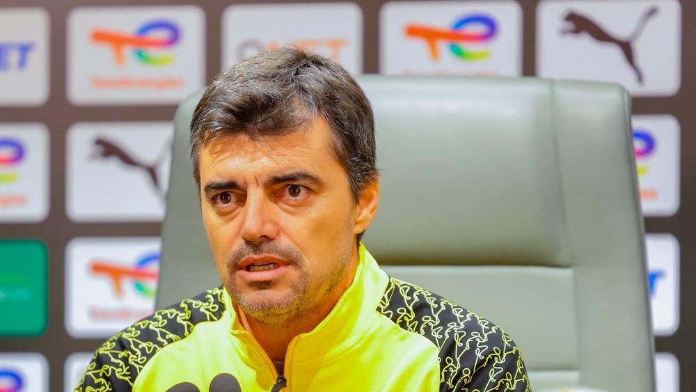 مدرب يانغ أفريكانز: "قطعنا مسافة طويلة للوصول إلى المغرب وهدف الجيش في الدقائق الأخيرة كان صعبا"
