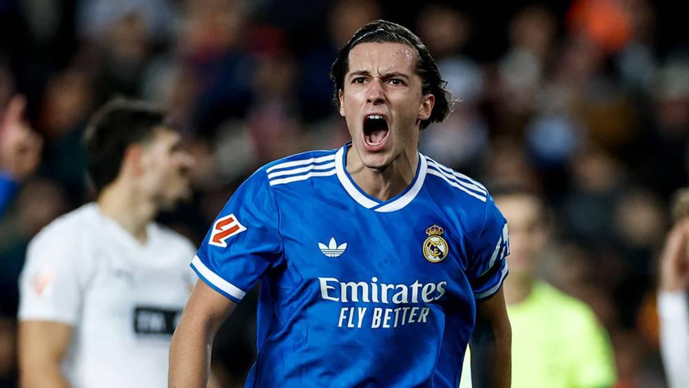 ريال مدريد ينجو من فخ فالنسيا ودياز يقدم "أسيست" هدف مبابي