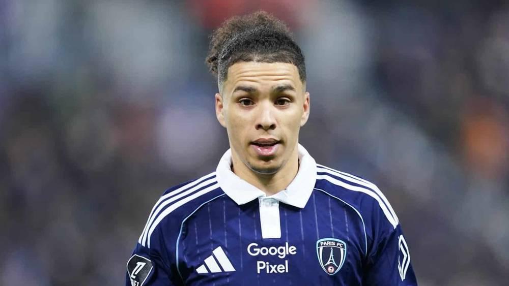 الجزائري قبال: "الجميع يتحدث عن السعودية.. صحيح أننا لسنا بحاجة إلى مال أكثر ولكن اللاعب يفكر في عائلته أيضا"