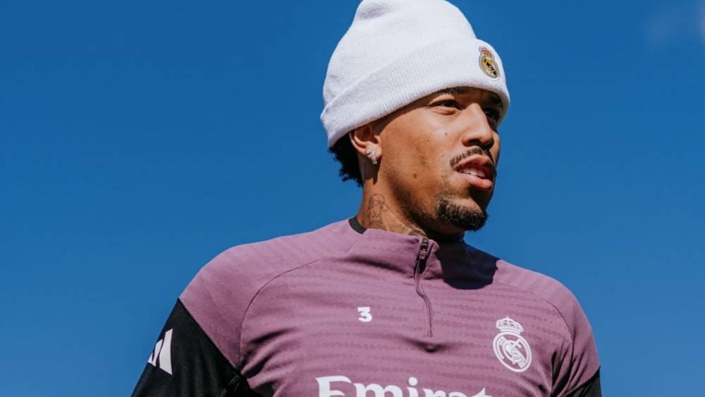 Militão Touches Ball Again on Road to Recovery