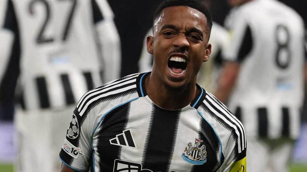 نيوكاسل يونايتد يستهل مشواره في الأدوار الإقصائية الأوروبية