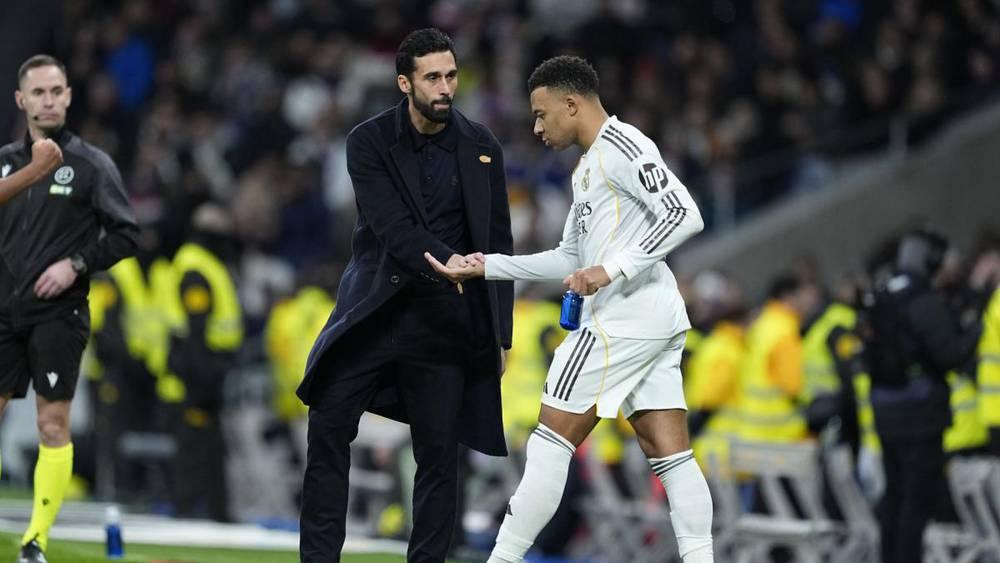 أربيلوا: "حتى بنسبة 80%.. يظل مبابي أفضل لاعب في العالم"