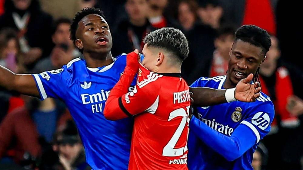 بنفيكا عن واقعة العنصرية ضد فينيسيوس: "نجدد دعمنا الثابت لبريستياني ونعرب عن أسفنا لحملة التشهير التي يتعرّض لها"