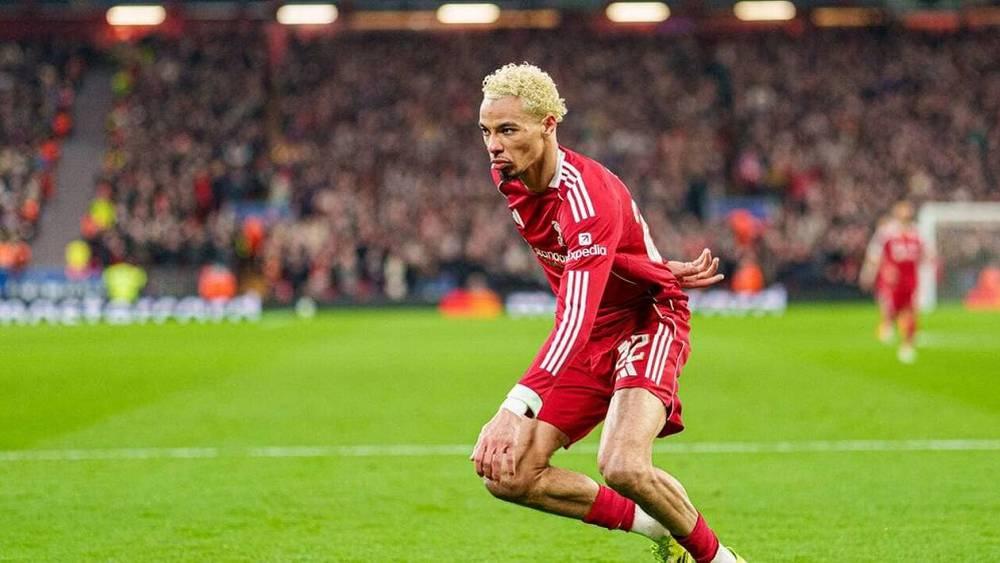 إيكيتيكي (لاعب ليفربول): "نحظى بدعم الفريق خلال شهر رمضان كلاعبين مسلمين"