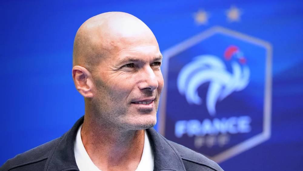 اتفاق شفهي بين زيدان والاتحاد الفرنسي لقيادة "الديوك" بعد مونديال 2026