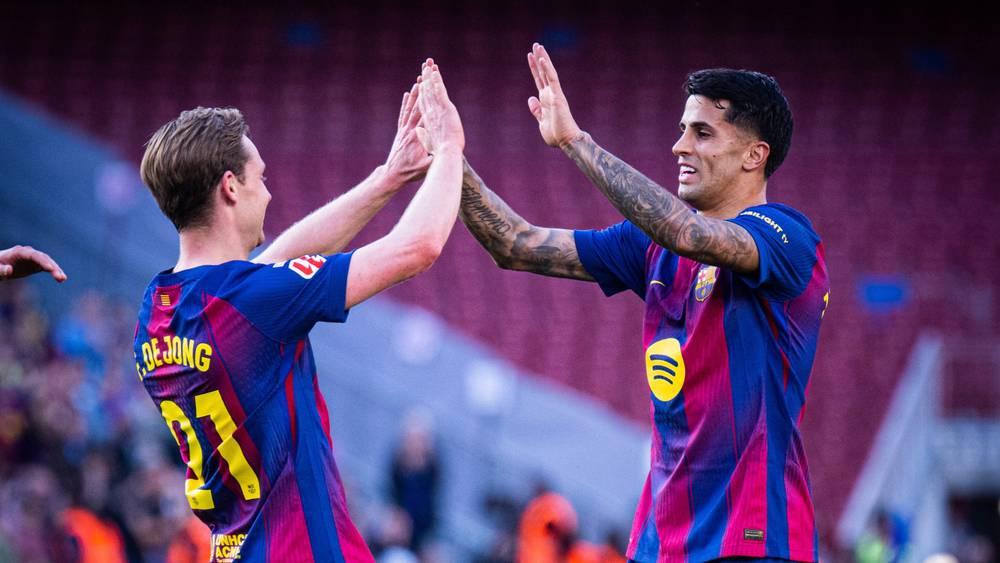 برشلونة يزيح ريال مدريد ويعود لاعتلاء صدارة "الليغا"