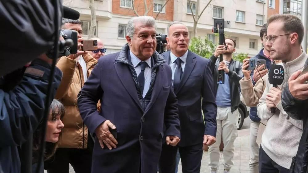 Plainte déposée contre Laporta et allégations de blanchiment d'argent à Barcelone