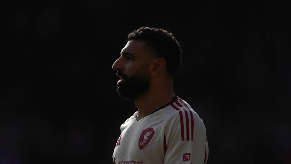 Mohamed Salah écarté d'un match de Liverpool après ses déclarations sur sa relation avec l'entraîneur, puis ses excuses