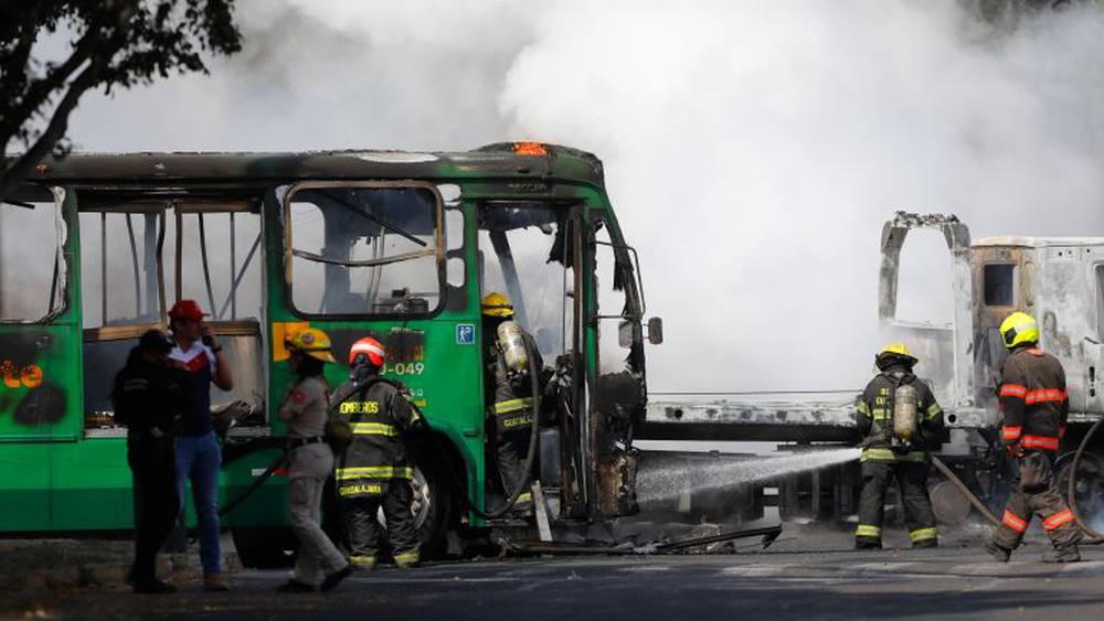 أعمال عنف تهدد جدول الكرة في المكسيك وتأجيل مباريات قبل مونديال 2026