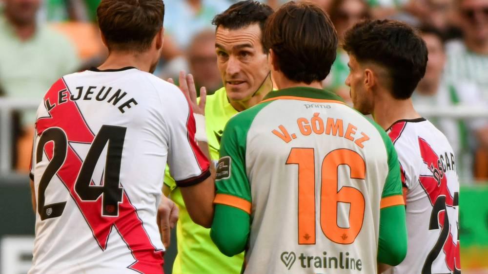 La commission de discipline suspend le défenseur du Betis Valentín Gómez pour un match avant le derby de Séville