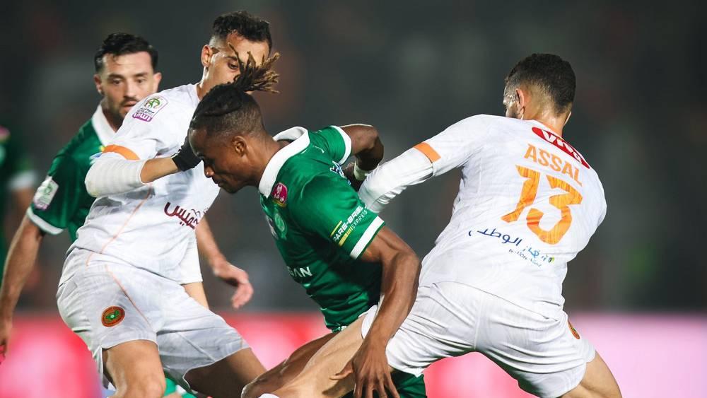 الرجاء يراسـل مديرية التحكيم احتجاجا على القرارات التحكيمية في مباراته ضد نهضة بركان