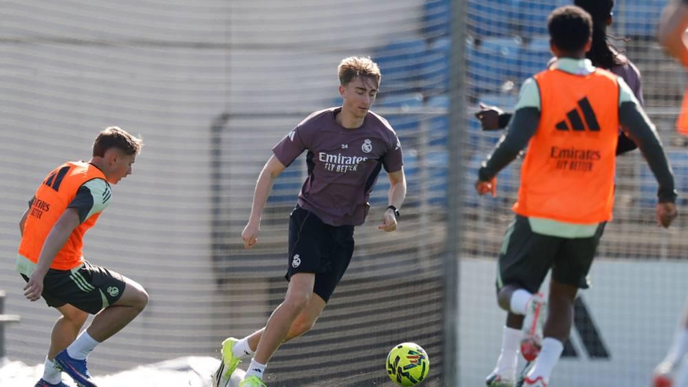 عودة المدافع هويسين لتدريبات فريقه تسبق مواجهة خيتافي المرتقبة في الدوري الإسباني