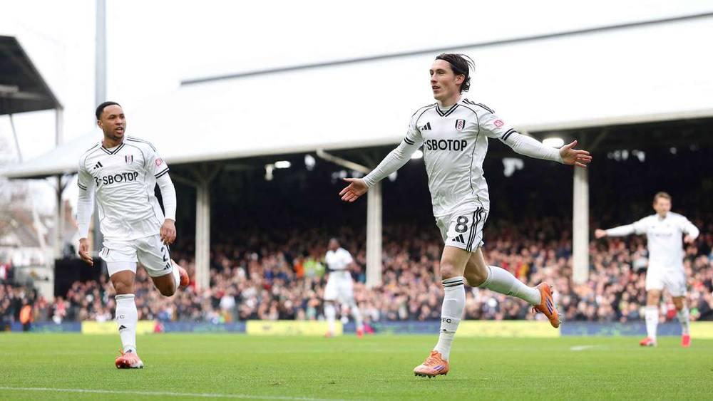 فولهام يتفوق على توتنهام بهدفي هاري ويلسون وأليكس إيوبي في الدوري الأنجليزي الممتاز