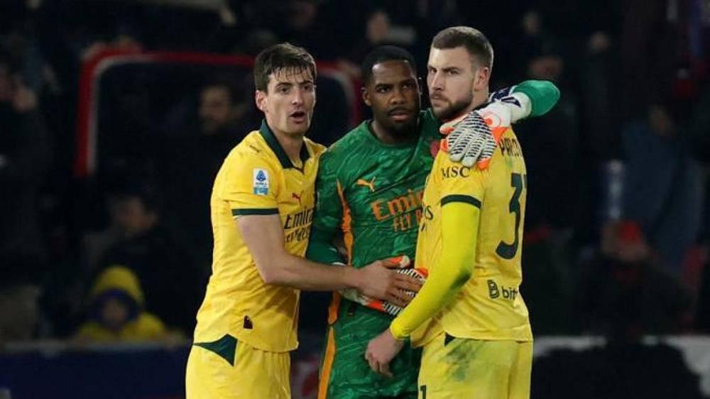 إصابة ماتيو غابيا لشهر تضع دفاع إيه سي ميلان والمدرب أليغري في مأزق