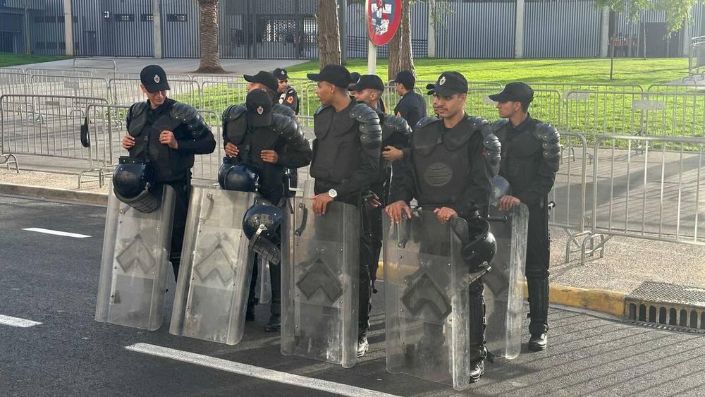 تعزيزات أمنية مكثفة حول ملعب محمد الخامس استعدادا لمباراة الوداد والجيش الملكي