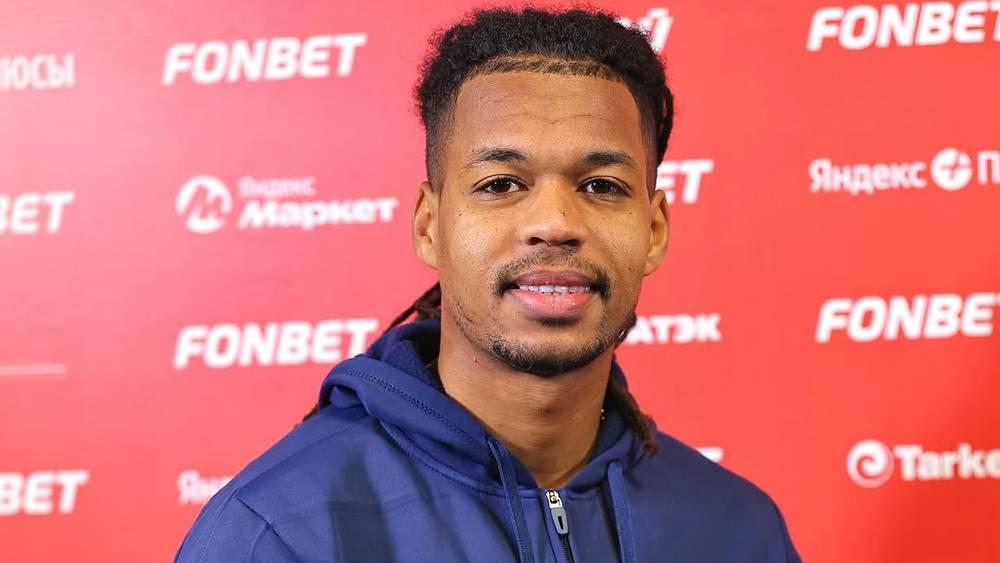 مهدي مباريك يتوج بجائزة "أفضل لاعب" في مباراة فريقه دينامو ماشكالا ضد روستوف في كأس روسيا