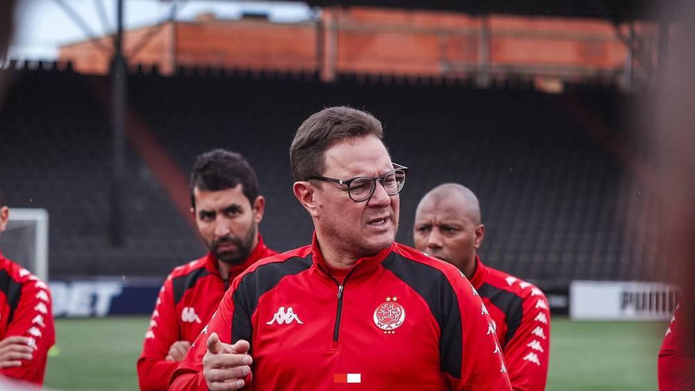 بنهاشم: "بكثرة تألمنا في بداية المباراة بكثرة فرحنا في النهاية والخلاصة المهمة هي قوة شخصية لاعبي الوداد"