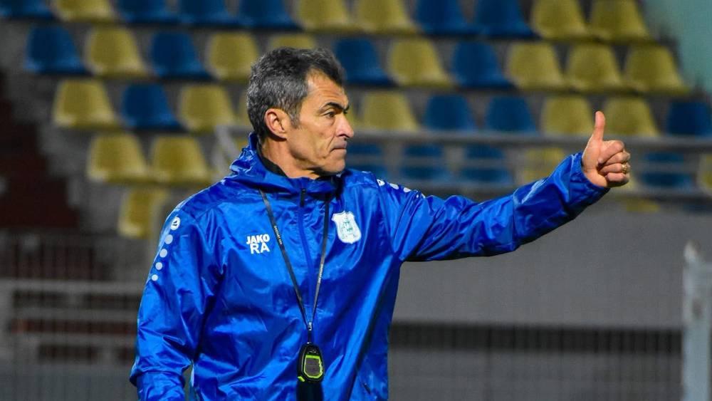 L'entraîneur du DHJ après la défaite contre la RS Berkane : « Les critères des arbitres doivent être uniformes pour tous et j'exige personnellement le respect »