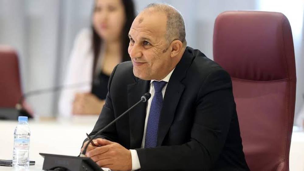 إيقاف البطولة مؤقتًا دون توضيح مصير مؤجلات الدورة العاشرة يثير التساؤلات!