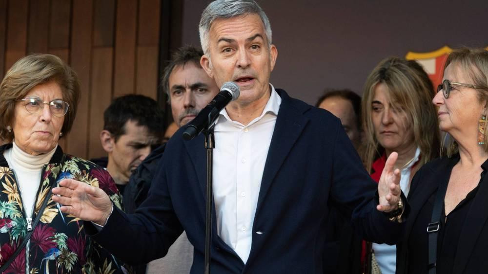 فيكتور فونت يتهم لابورتا بممارسة ثقافة الترهيب داخل برشلونة