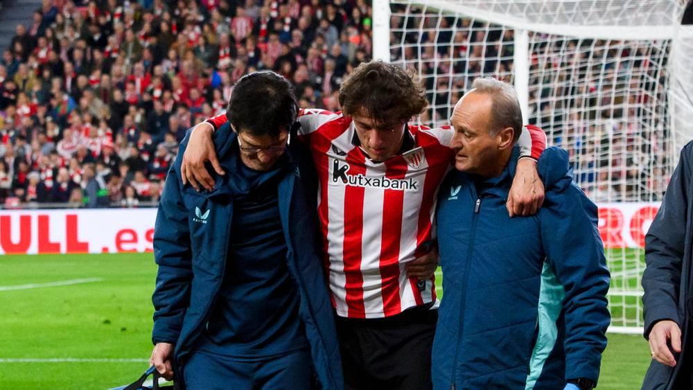 أوناي غوميز يبدأ تدريبات الكرة مع أتلتيك بيلباو ويغيب عن مواجهة جيرونا