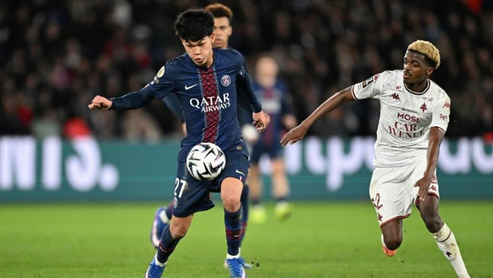 لابورتا يهاجم وكيل الأعمال إيفان دي لا بينا ويصف رحيل درو بالطعنة الغادرة