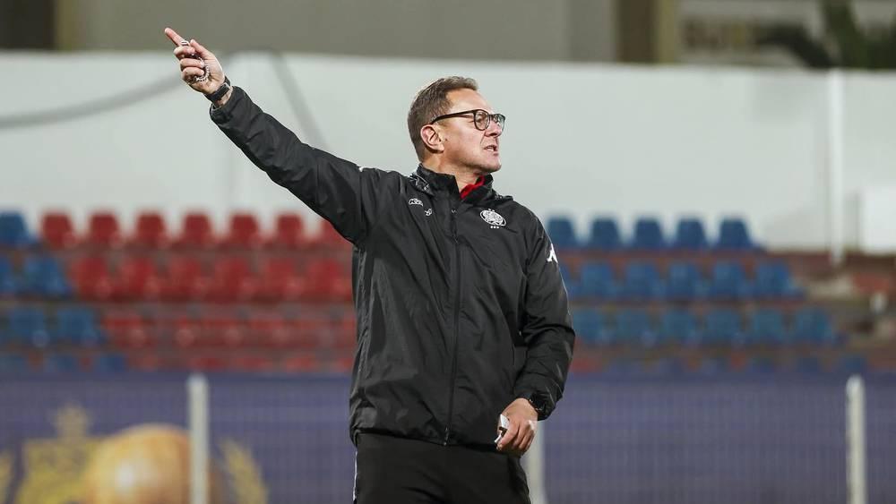 هل تكون مواجهة أولمبيك آسفي الأخيرة لبنهاشم مدربًا للوداد؟