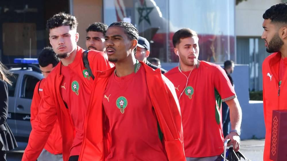 بعثة المنتخب المغربي تشد الرحال صوب مدريد تأهبا لمواجهة الإكوادور وديا