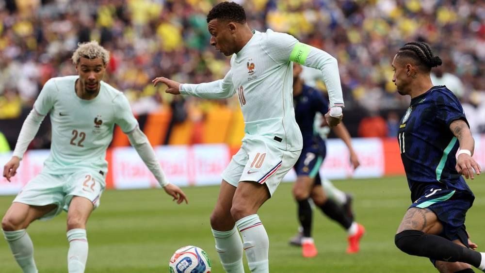 خصم المغرب/ البرازيل تسقط وديا أمام فرنسا (1-2) استعدادا لكأس العالم