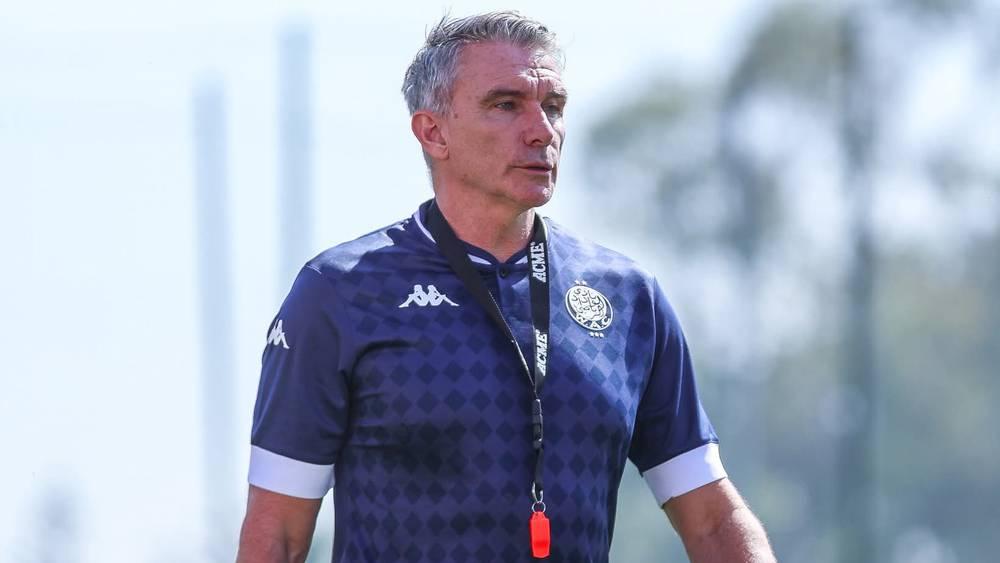 كارتيرون بين إعادة الثقة وتصحيح أخطاء بنهاشم