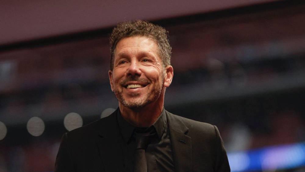 سيميوني يواصل قيادة أتلتيكو مدريد حتى 2027 مع إمكانية التمديد لموسم إضافي