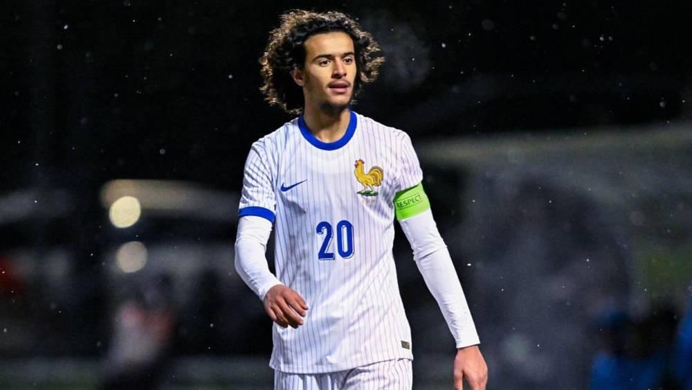 بوعدي: "لم أتخذ قرارًا بعد حول المنتخب الذي سألعب له ولا أريد التسرع"