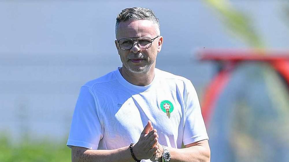 وهبي: "المدرجات تمتلئ دائما في كل المدن التي نلعب فيها.. فخورون جدا بتمثيل هذا البلد وهذا الشعب"