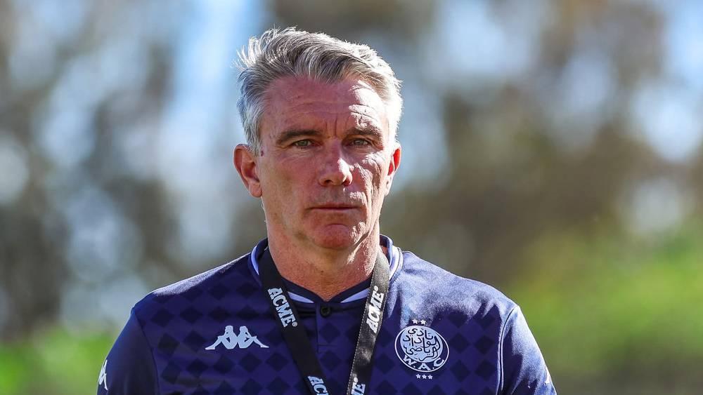 كارتيرون: تأخر الدوليين يصعّب التحضير لمواجهة الفتح والضغط في الوداد يظل جزءا طبيعيا من العمل"