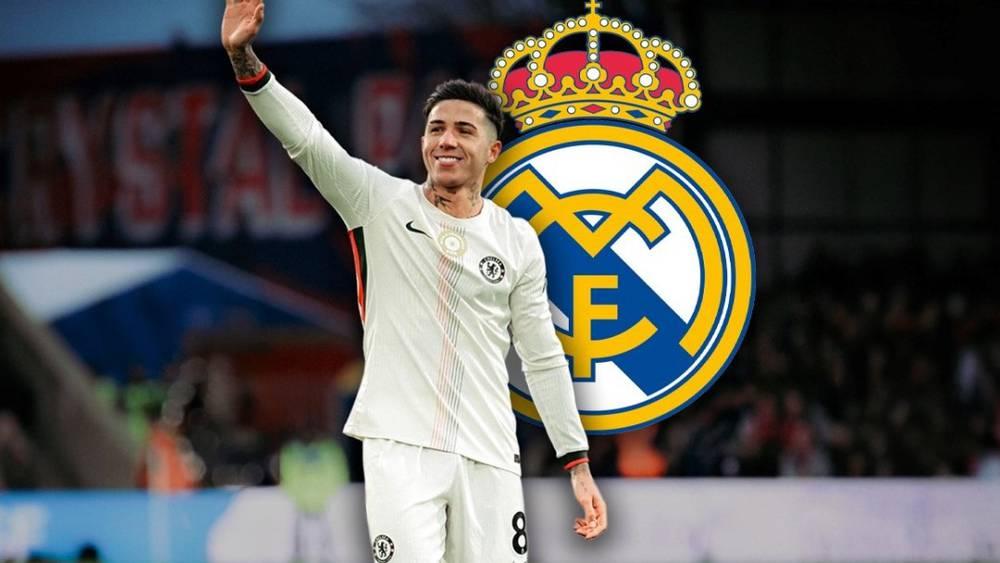 تشيلسي يوقف إنزو فرنانديز لمباراتين بسبب تصريحاته حول رغبته بالانتقال إلى مدريد