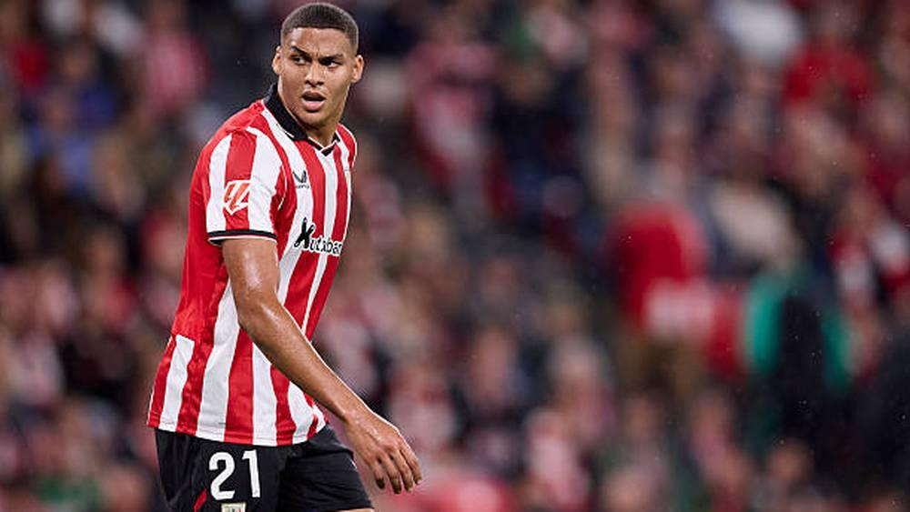 بعد أكثر من 4 أشهر من الغياب.. سنادي يعود لأجواء التباري كبديل في هزيمة بلباو أمام خيتافي (0-2)