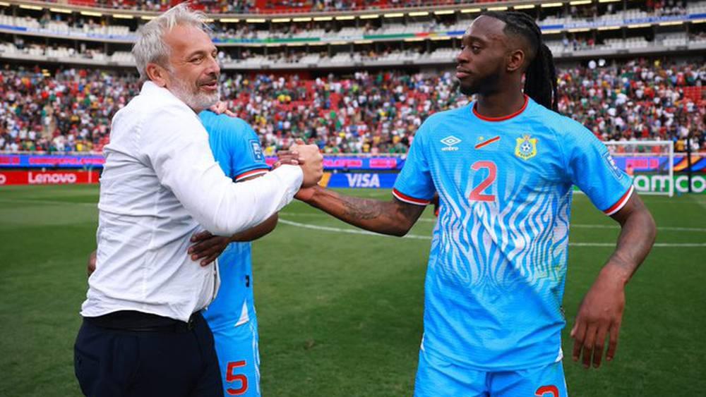 وست هام يدرس رفع شكوى والمطالبة بتعويض أمام "الفيفا" بعد غياب بيساكا بسبب احتفالات الكونغو بالتأهل للمونديال