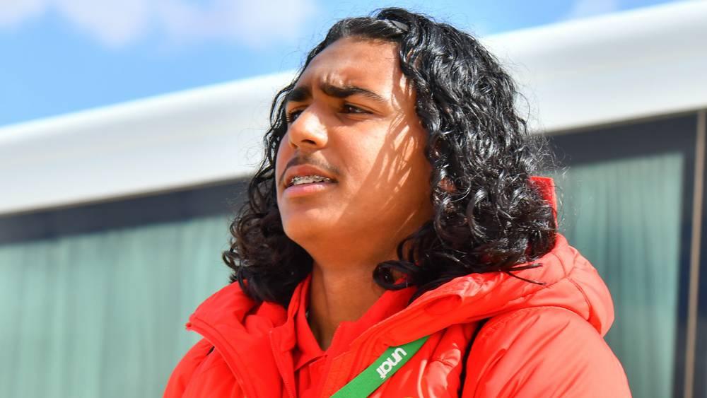 حديدي: "مهدي كارسيلا قدوتي في كرة القدم وإبداعي دفع المدربين لإشراكي في مركز رقم 10"