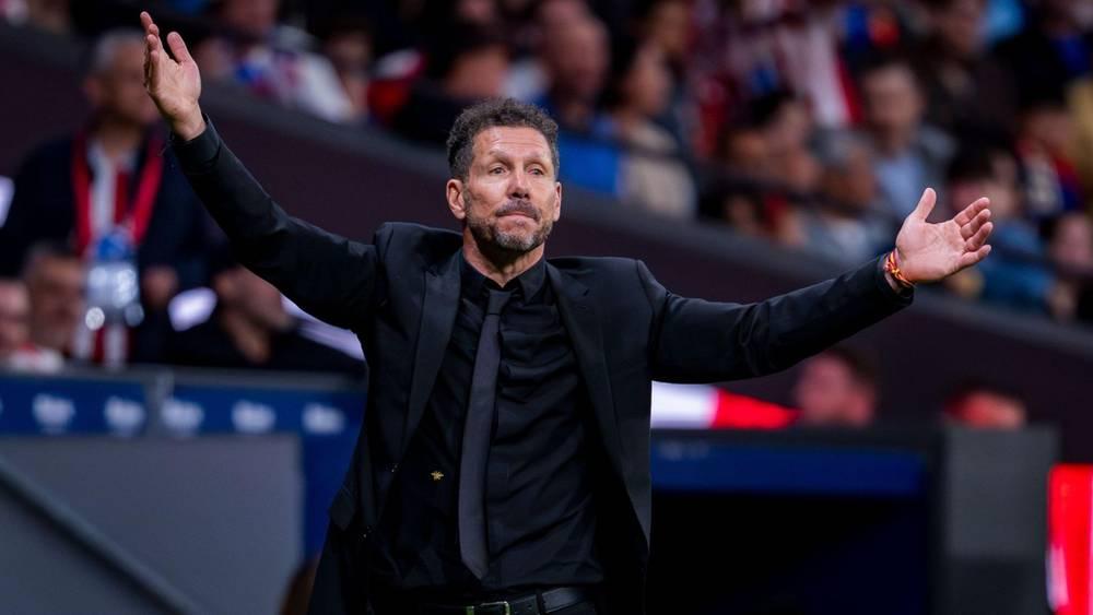 سيميوني عن برشلونة: "من الصعب اللعب ضد الفريق الذي يقدم أجمل كرة قدم في أوروبا"