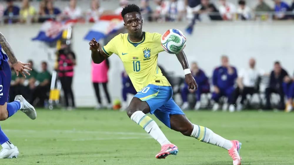 فينيسيوس: "نمتلك مجموعة قوية للغاية ومستعدون لأي تحدٍ في المونديال"