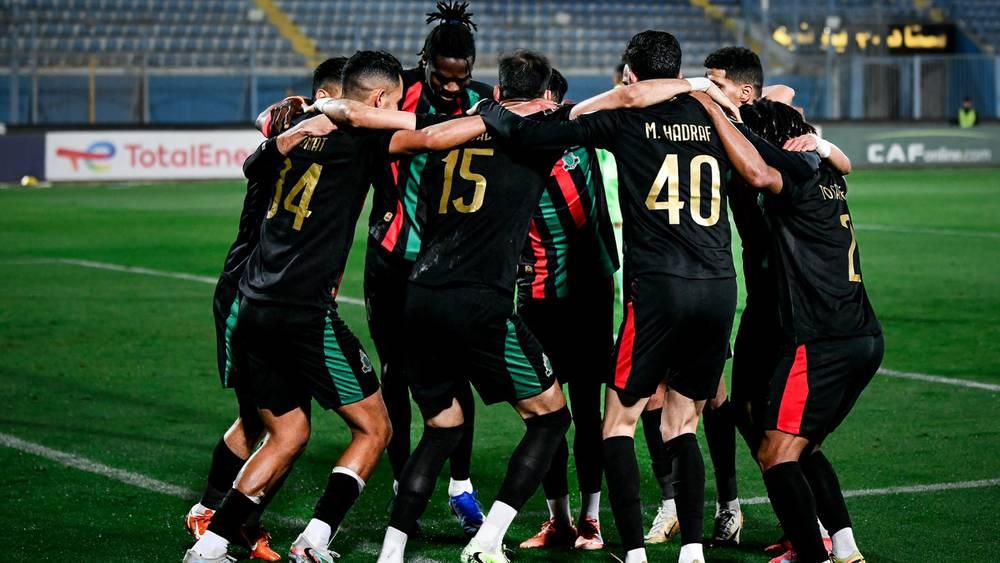 تشكيلة الجيش الملكي أمام نهضة بركان.. حضور مبيمبا وكارنيرو وهجوم مكون من الفحلي وسليم وحدراف وحمودان