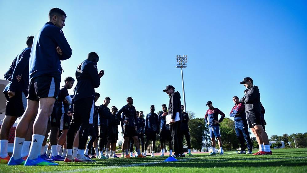 الجيش الملكي يخوض حصة تدريبية أخيرة مساء اليوم استعدادا لموقعة الإياب أمام نهضة بركان