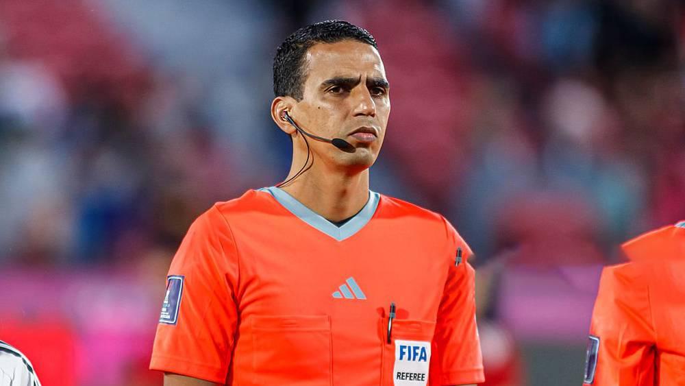 جلال جيد يقود قمة الجيش الملكي ونهضة بركان والبارودي يدير تقنية الفيديو