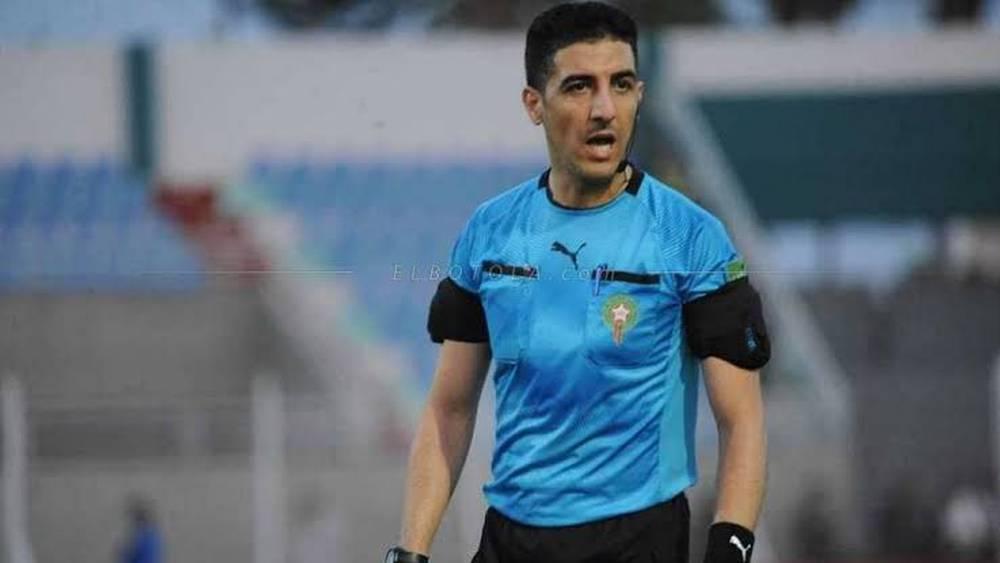 التمسماني حكما لمباراة الرجاء والفتح وبسلام يدير غرفة "الفار"