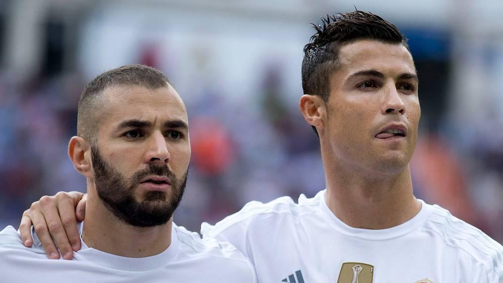 بنزيما: "تعلمت كثيرا من رونالدو فالرجل كان يسجل 50 هدفا حتى وإن كنتُ ألعب من أجله"