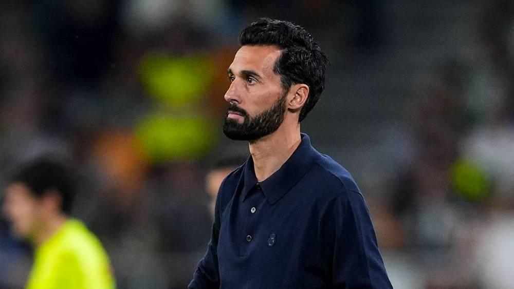 أربيلوا ينتقد التحكيم بعد التعادل أمام بيتيس: "من يتخذون القرارات لا يفهمون شيئا"