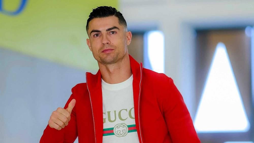 لا حليب ولا سكر ولا خبز نهائيا!.. طباخ رونالدو السابق يكشف أسرار لياقته البدنية