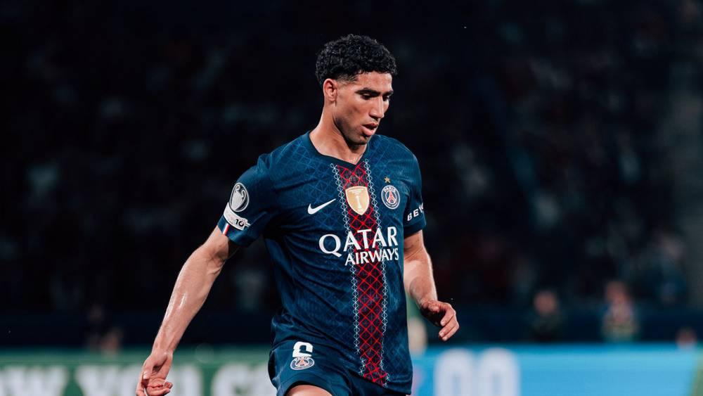 حكيمي يُثير قلق باريس سان جيرمان بعد خروجه الاضطراري أمام أنجيه قبل مواجهة بايرن ميونخ